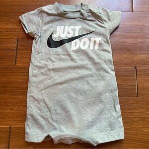 🌴Boys Nike Short Sleeve Romper